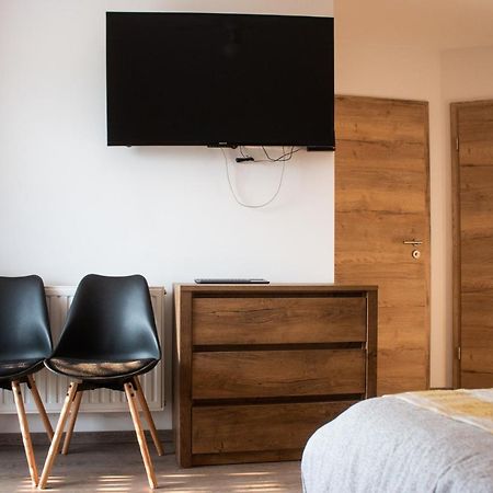 Turisticna Kmetija Sirk Motel Zgornja Velka Ngoại thất bức ảnh