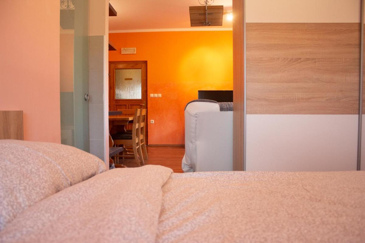 Turisticna Kmetija Sirk Motel Zgornja Velka Ngoại thất bức ảnh